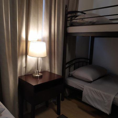 Mactan Airport Guesthouse Lapu-Lapu City Exterior photo